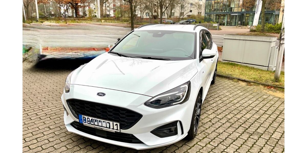 Ford Focus 41.000 km 22.999 &euro; Pinneberg 25421