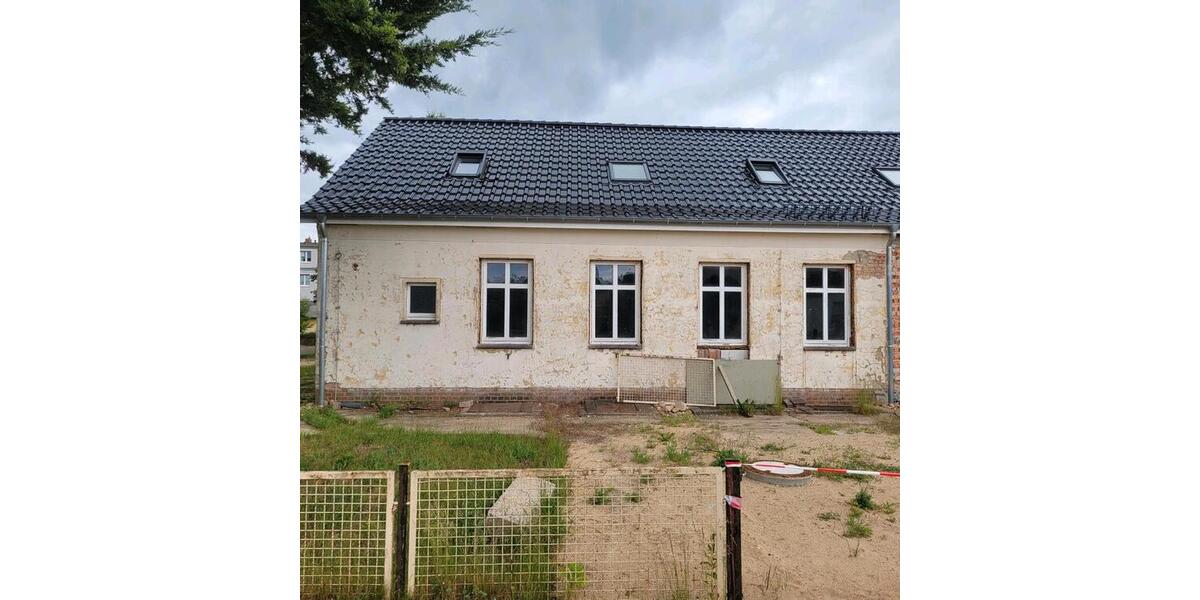 Reihenhaus Klötze - 4 Zimmer, 157 m&sup2;, 80.000&euro; | Angebot:26821679