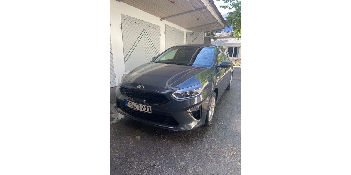 Kia ceed Sportswagon 57.500 km 17.490 &euro; Freiburg 79106