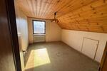 Einfamilienhaus Dirlewang - 7 Zimmer, 150 m&sup2;, 499.000&euro; | Angebot:26445526