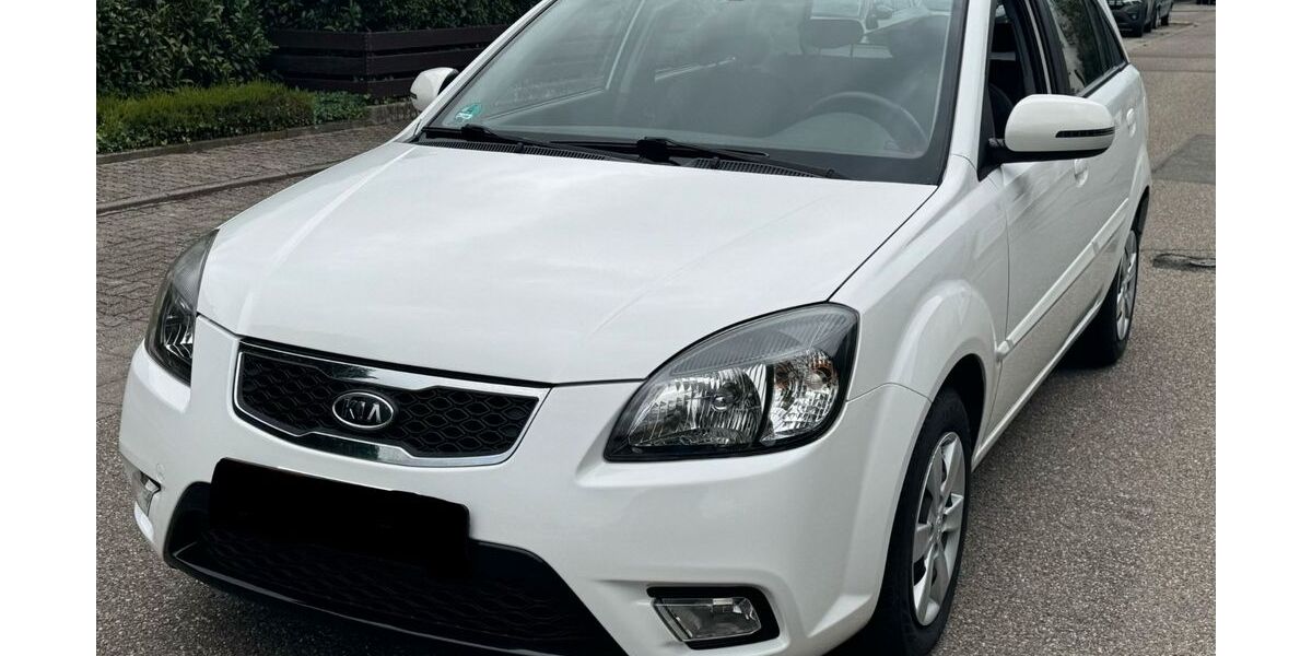Kia Rio 98.000 km 6.800 &euro; Speyer 67346