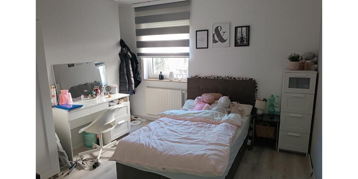 Etagenwohnung Ennepetal - 4 Zimmer, 91 m&sup2;, 196.000&euro; | Angebot:26765841