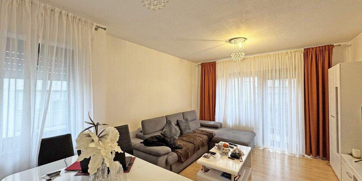 Etagenwohnung Reutlingen Georgenberg - 2 Zimmer, 52 m&sup2;, 152.000&euro; | Angebot:25708162