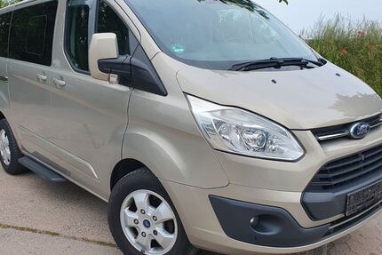 Ford Tourneo Custom 125.000 km 14.890 &euro; Niederndodeleben 39167