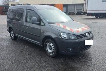 VW Caddy 396.049 km 6.900 &euro; Hamburg 22113