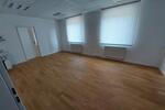 Etagenwohnung Pirmasens - 7 Zimmer, 200 m&sup2;, 1.600&euro; | Angebot:26534981