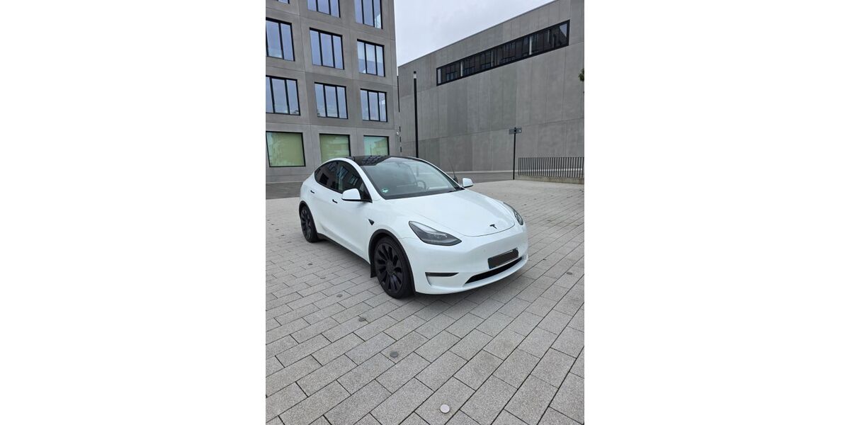 Tesla Model Y 75.000 km 35.500 &euro; Bad Brückenau 97769