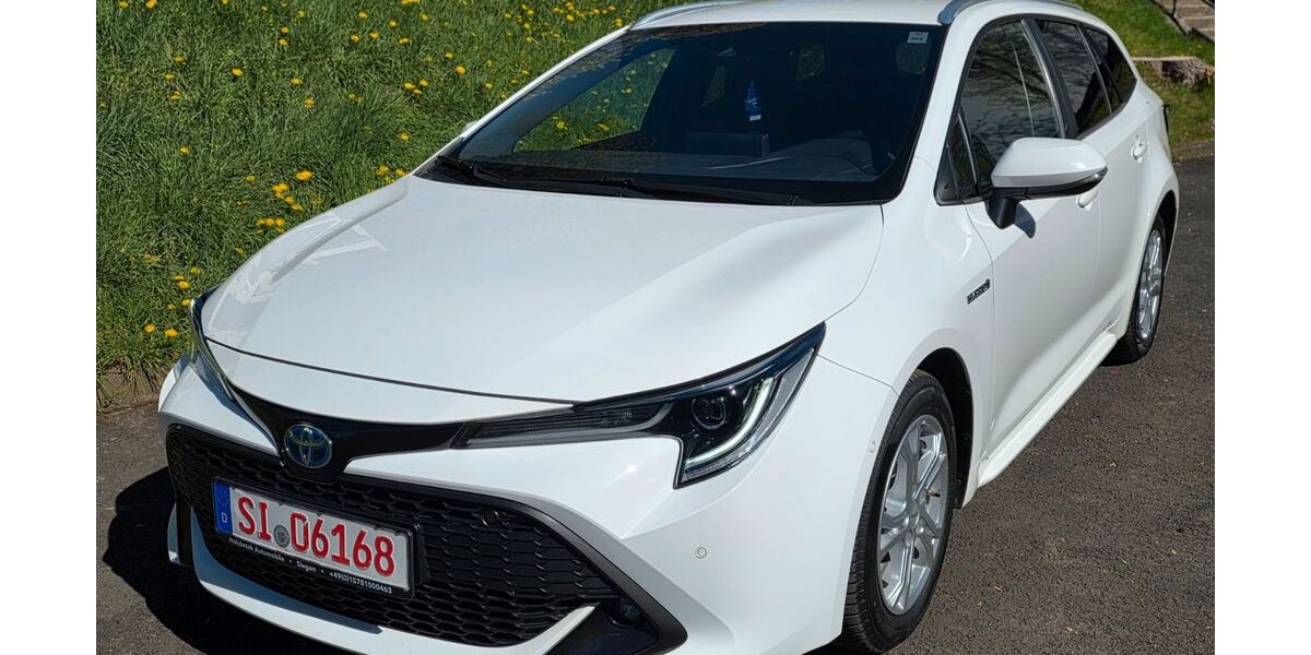 Toyota Corolla 89.500 km 18.900 &euro; Siegen 57074