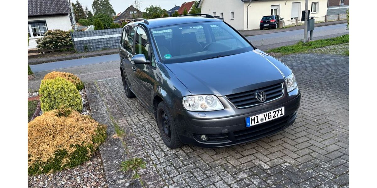 VW Touran 186.657 km 4.500 &euro; Lübbecke 32312