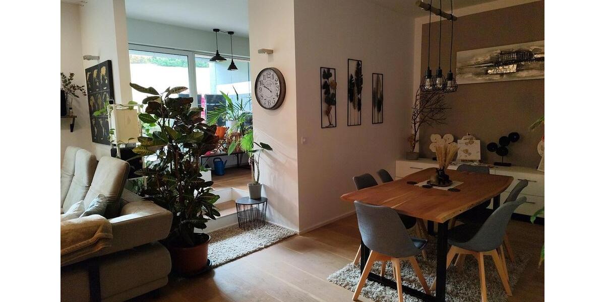 Erdgeschoßwohnung Freudenstadt - 4 Zimmer, 175 m&sup2;, 399.000&euro; | Angebot:26941699