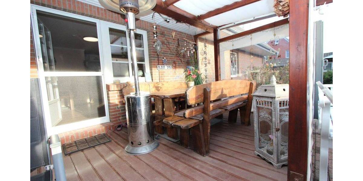 Mehrfamilienhaus, Wohnhaus Klanxbüll - 7 Zimmer, 182 m&sup2;, 398.000&euro; | Angebot:25706558