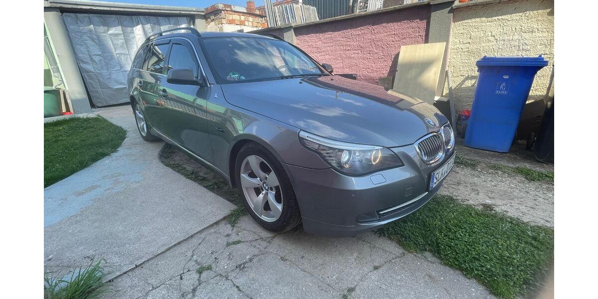 BMW 520 380.000 km 2.699 &euro; Biere 39221