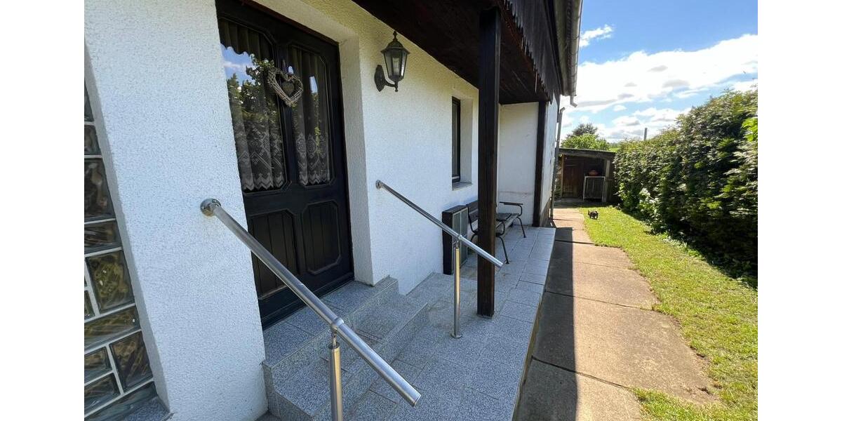 Einfamilienhaus Ballenstedt - 6 Zimmer, 120 m&sup2;, 75.000&euro; | Angebot:26888677