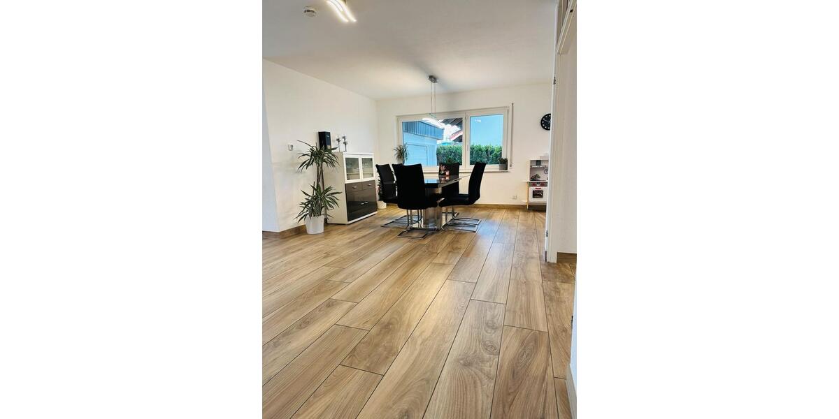 Doppelhaushälfte Laufenburg (Baden) - 5.5 Zimmer, 272 m&sup2;, 699.000&euro; | Angebot:27088352