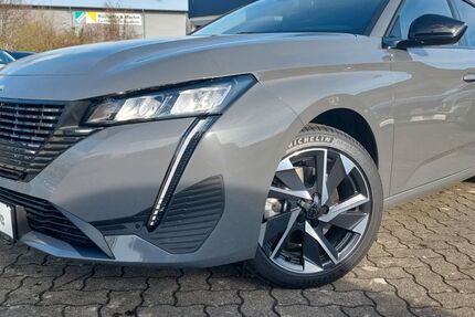 Peugeot 308 18.000 km 24.450 &euro; Singen 78224