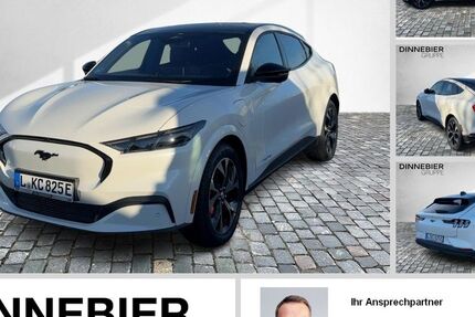 Ford Mustang Mach-E 2.000 km 56.690 &euro; Leipzig 04158