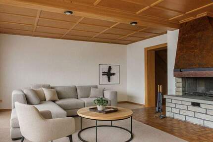 Vielseitig nutzbare Doppelhaushälfte mit Einliegerwohnung und Wintergarten in Horheim 5 zimmer