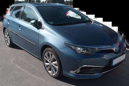 Toyota Auris 55.500 km 15.500 € Langenberg 33449