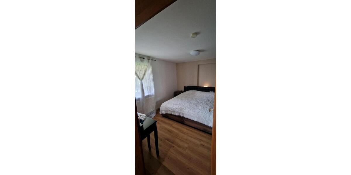 Eine helle Zwei-Zimmer-Wohnung. 2 zimmer