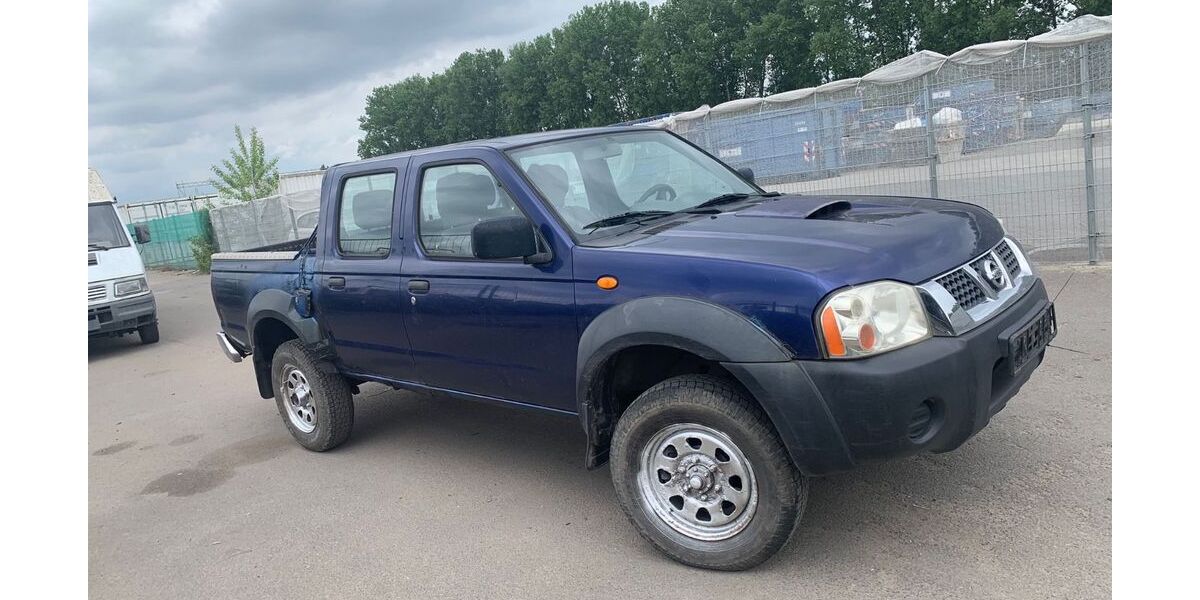 Nissan PickUp 321.000 km 3.499 &euro; berlin 13089