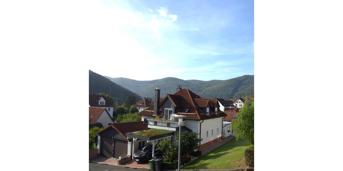 Einfamilienhaus Edertal - 4.5 Zimmer, 165 m&sup2;, 1.280&euro; | Angebot:25408294