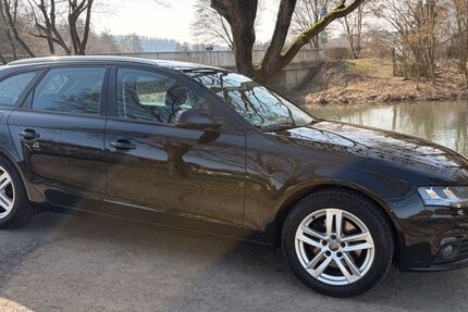 Audi A4 107.000 km 8.990 &euro; Nieder Gemünden 35329