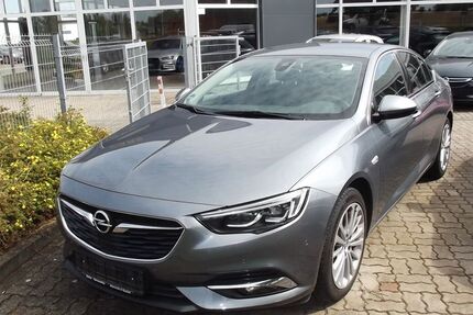 Opel Insignia 60.610 km 16.950 € Querfurt 06268