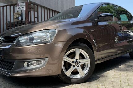 VW Polo 105.000 km 9.490 € Duisburg 47166
