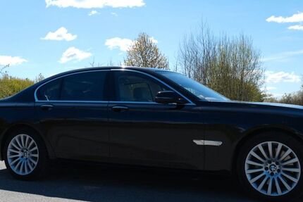 BMW 750 100.500 km 18.200 &euro; Ratzeburg 23909