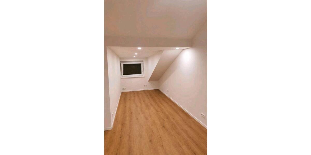 Einfamilienhaus Waibstadt - 6 Zimmer, 179 m&sup2;, 2.090&euro; | Angebot:26621541