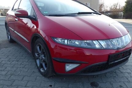 Honda Civic 120.000 km 5.799 &euro; Bautzen 02625