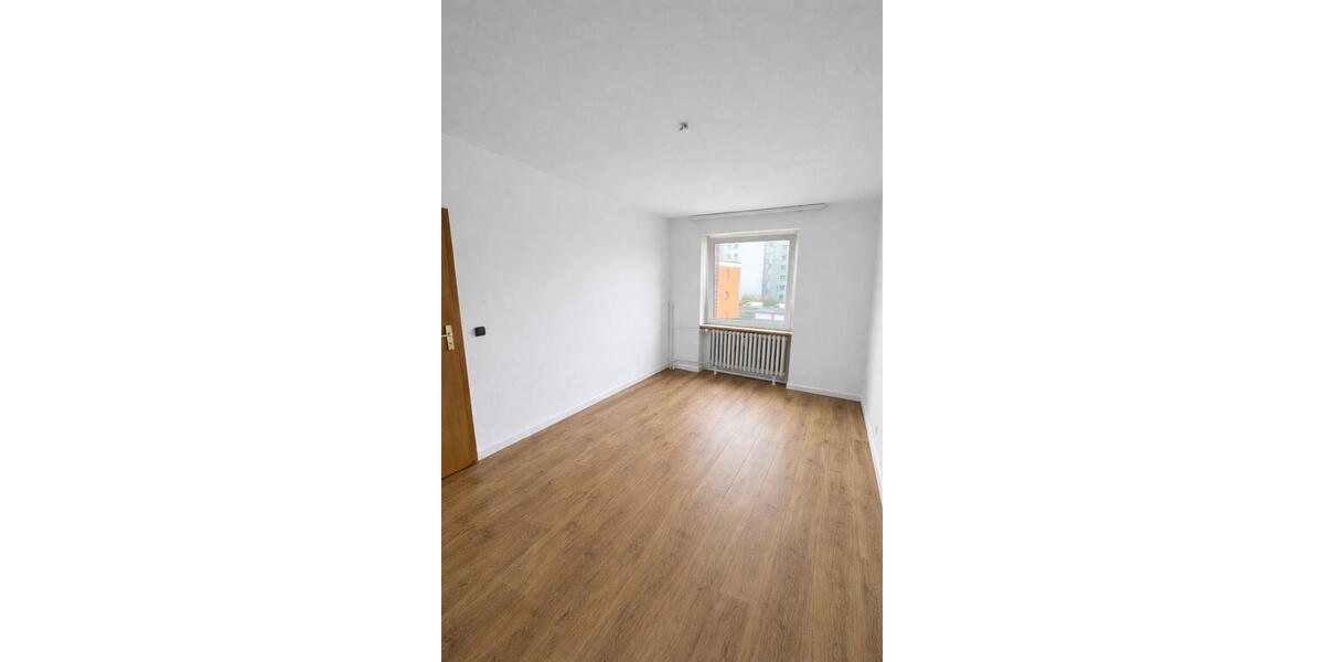 Etagenwohnung Bad Schwartau - 3 Zimmer, 71 m&sup2;, 1.035&euro; | Angebot:26136102
