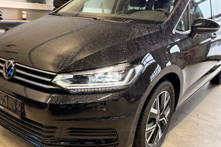 VW Touran 1.035 km 37.900 &euro; Memmingen 87700