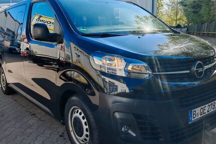 Opel Vivaro 70.486 km 23.669 &euro; Berlin 12109