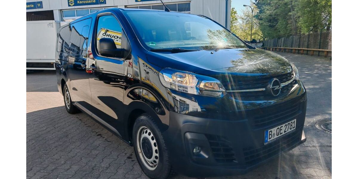 Opel Vivaro 70.486 km 23.669 &euro; Berlin 12109