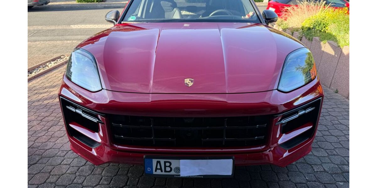 Porsche Cayenne 9.800 km 95.800 &euro; Rothenbuch 63860