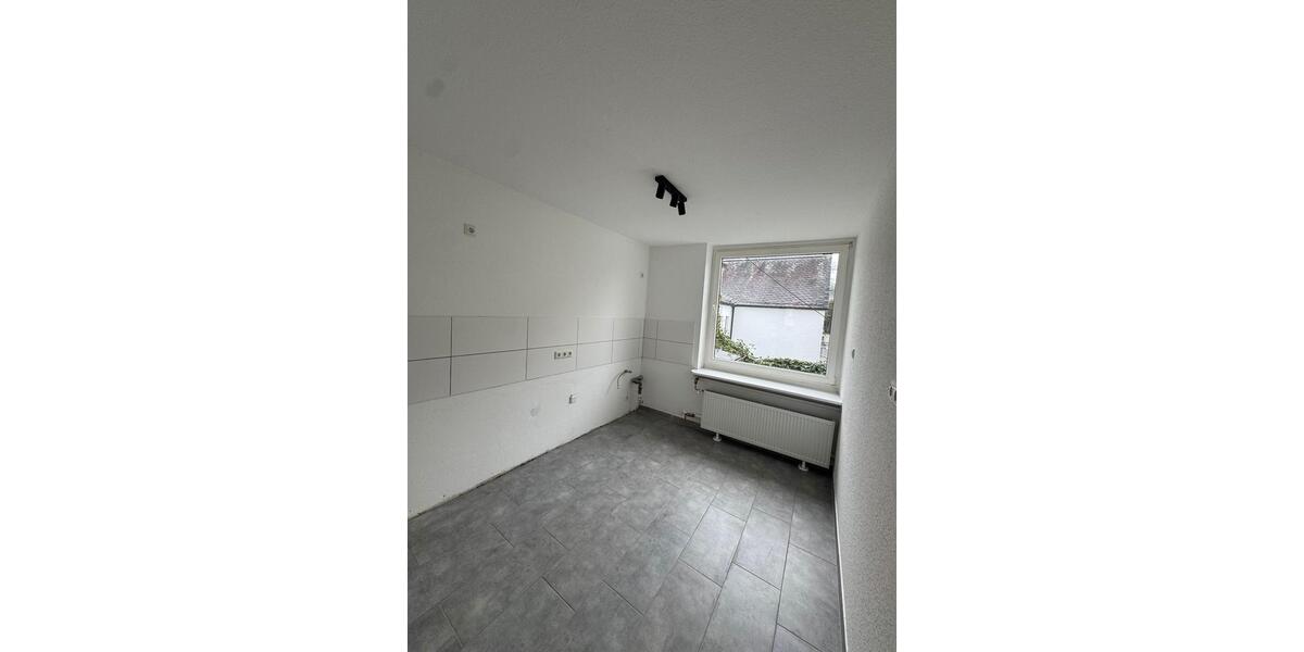 Etagenwohnung Siegen - 3 Zimmer, 95 m&sup2;, 239.000&euro; | Angebot:27266823