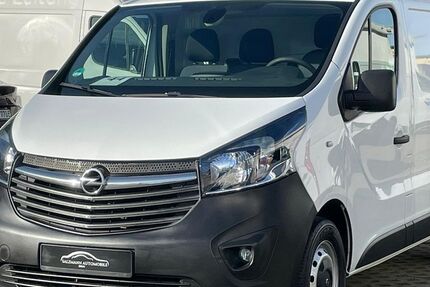 Opel Vivaro 195.000 km 8.999 &euro; Berlin 13088