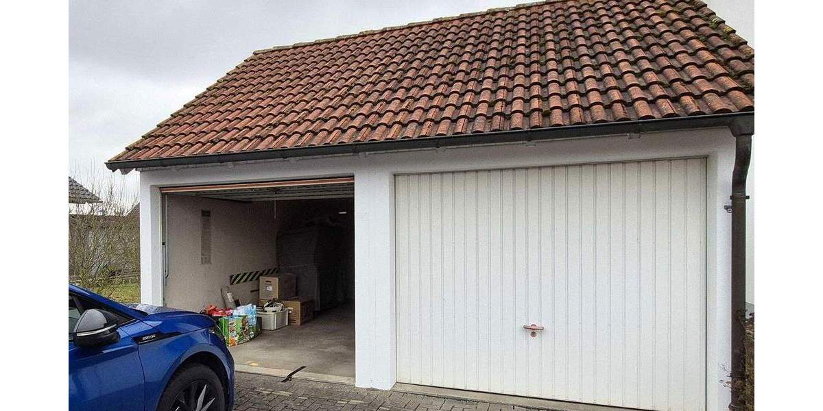 Etagenwohnung Hildburghausen Häselrieth - 3 Zimmer, 87 m&sup2;, 163.000&euro; | Angebot:25821369