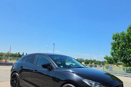 Mazda 3 172.900 km 8.599 &euro; Ingolstadt 85053
