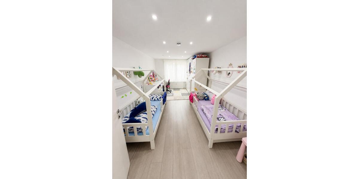 Erdgeschoßwohnung Krumbach (Schwaben) - 4 Zimmer, 92 m&sup2;, 295.000&euro; | Angebot:24678522