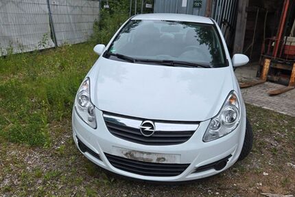 Opel Corsa 166.000 km 850 &euro; Bad endorf 83093