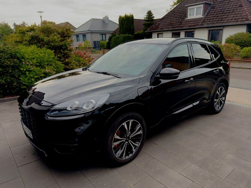 Ford Kuga 55.000 km 23.990 € Neumünster 24536