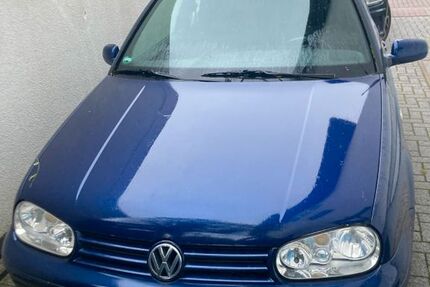 VW Golf 208.640 km 900 &euro; Viernheim 68519