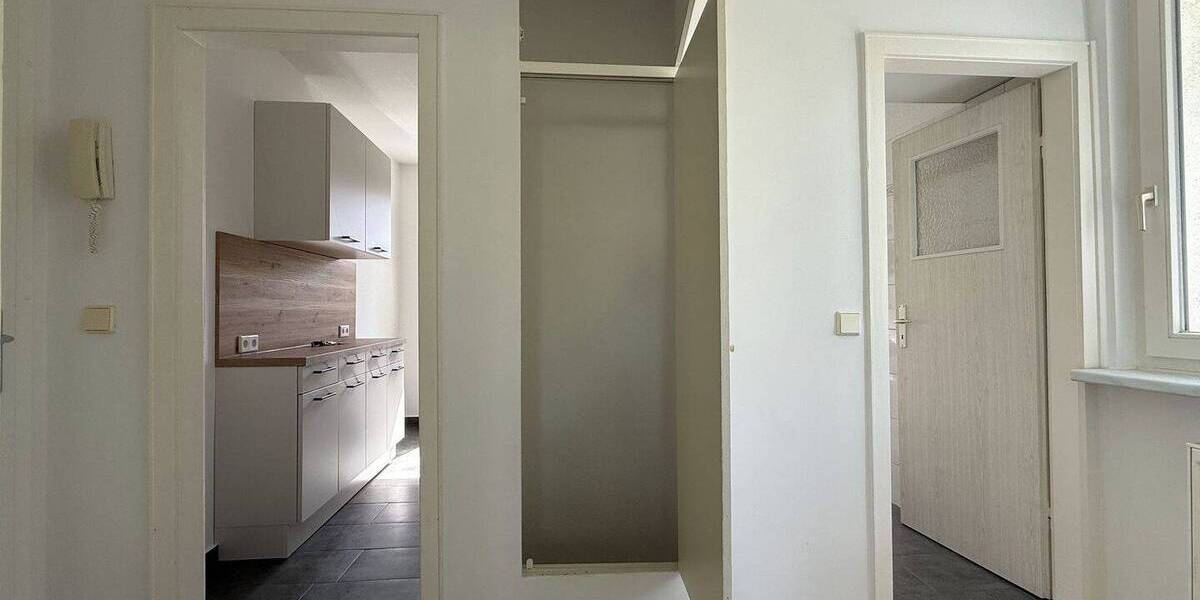 Etagenwohnung Weißwasser/O.L. O.L. - 3 Zimmer, 56 m&sup2;, 392&euro; | Angebot:26867642