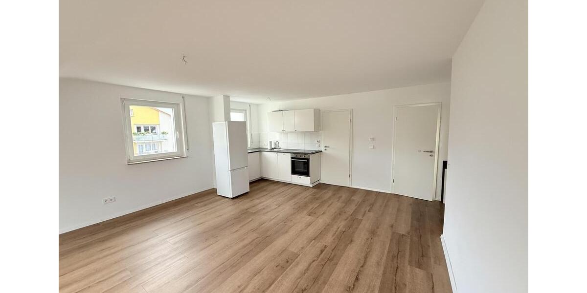 Dachgeschoßwohnung Esslingen am Neckar Oberesslingen - 2.5 Zimmer, 59 m&sup2;, 990&euro; | Angebot:25379019