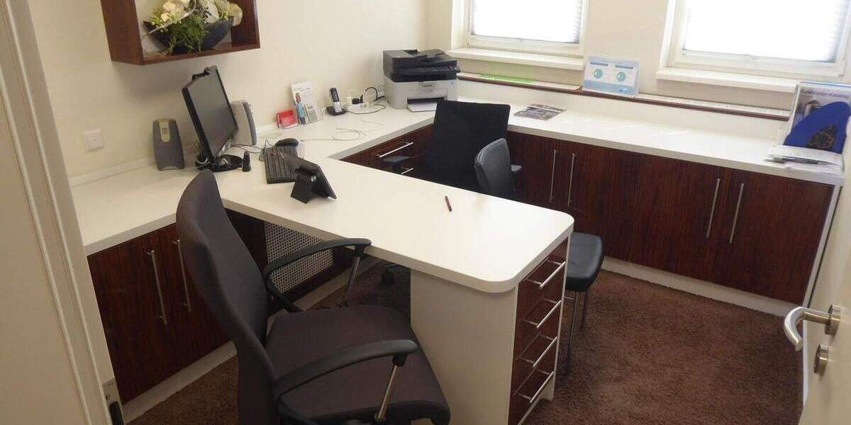 Wunderschön und einmalig: Historisches Wohn- und Geschäftshaus in der Öhringer Innenstadt 1 zimmer