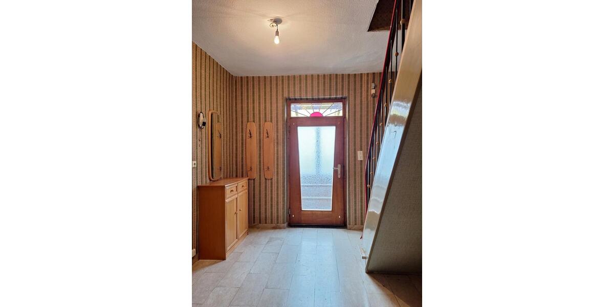 Einfamilienhaus Steinweiler - 7 Zimmer, 170 m&sup2;, 248.500&euro; | Angebot:26398915