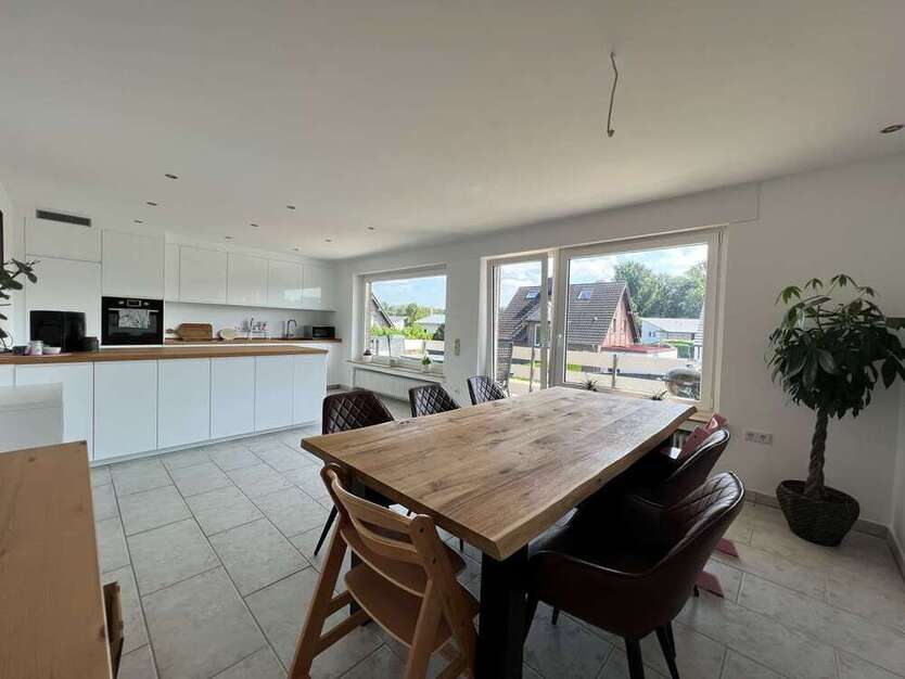 Haus zum Kaufen in Neuss Rosellerheide 469.000 € 148 m²