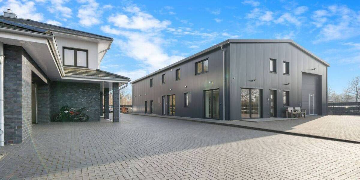 Mehrfamilienhaus, Wohnhaus Neumünster Faldera - 7 Zimmer, 211 m&sup2;, 1.660.000&euro; | Angebot:26260441